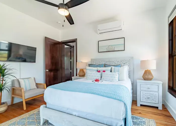 Summer Villae Belize 3*